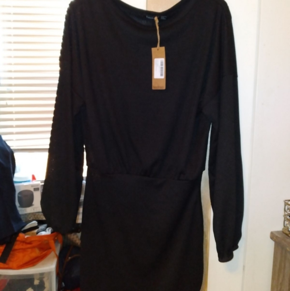 BooHoo long sleeve dress